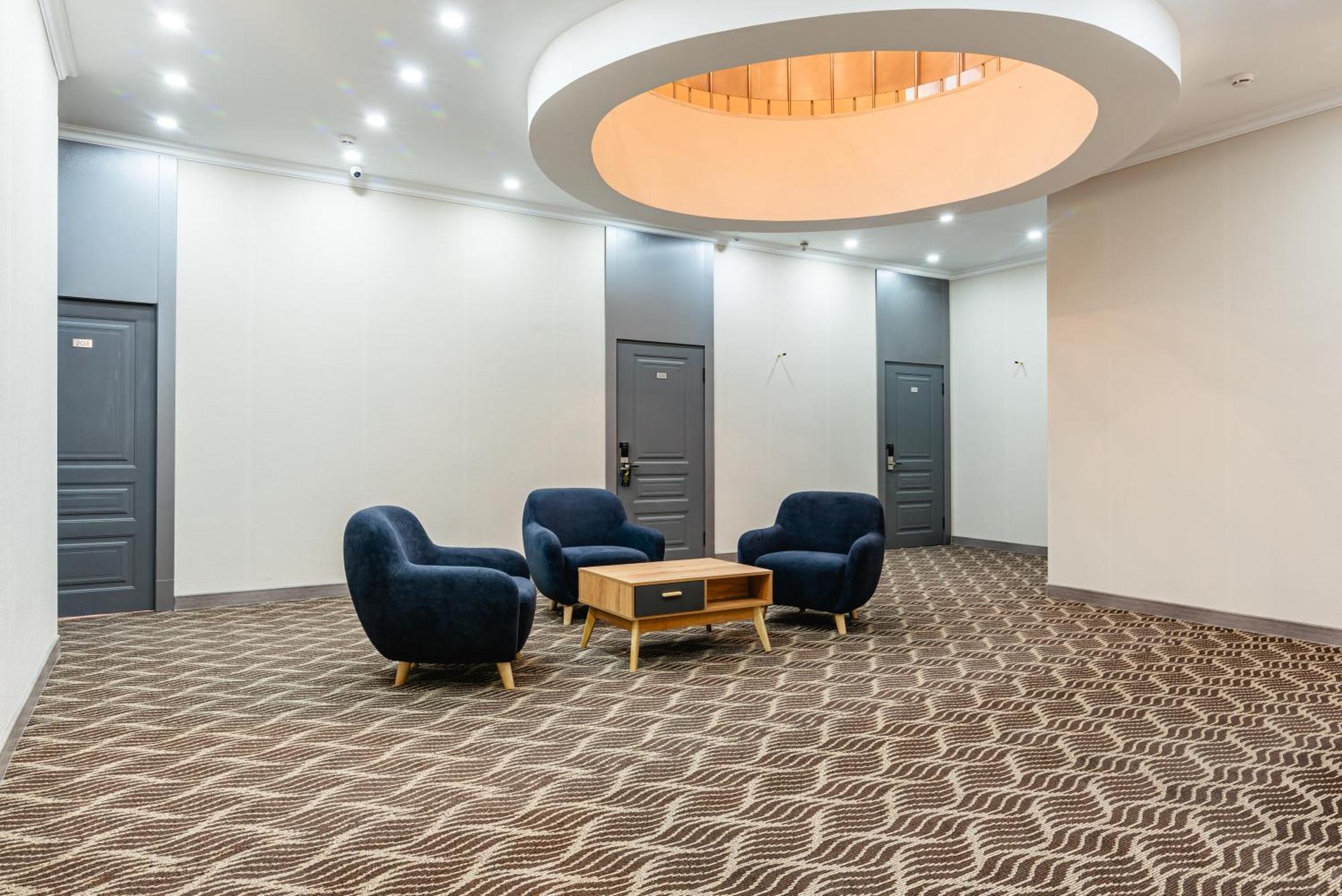 Aykun Hotel Almaty Extérieur photo