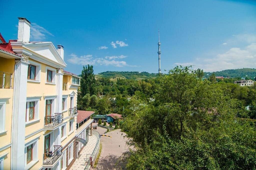 Aykun Hotel Almaty Extérieur photo