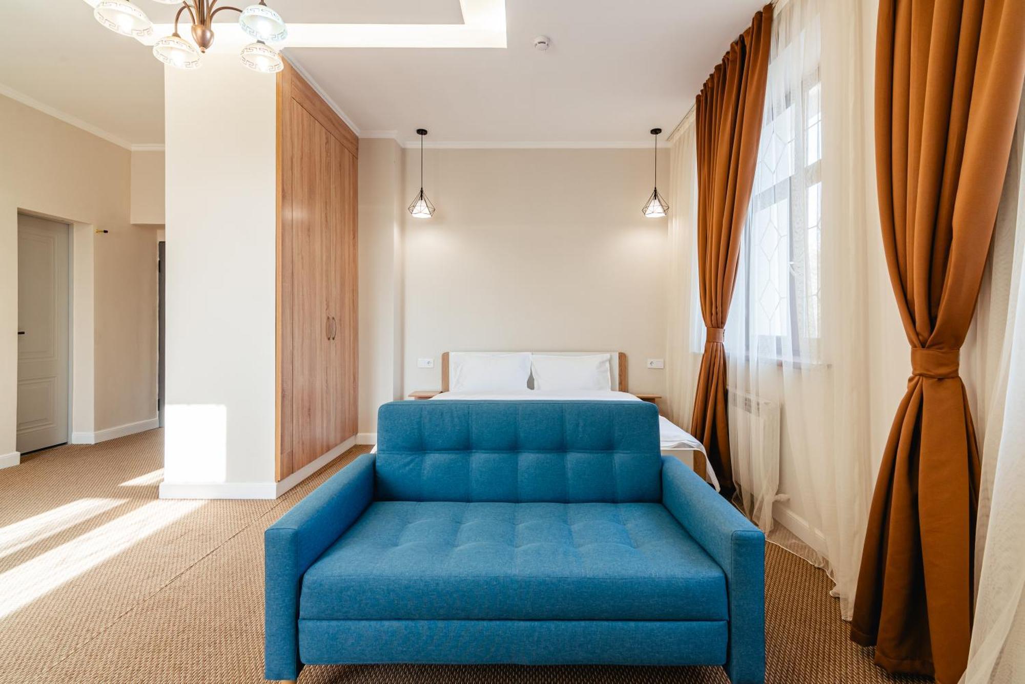 Aykun Hotel Almaty Extérieur photo